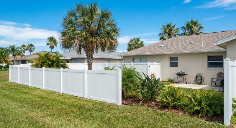 Deck & Fence Builder project in Palm Bay