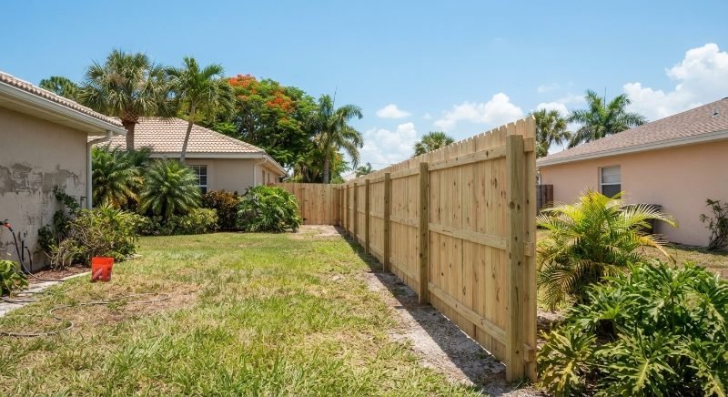 Deck & Fence Builder project in Palm Bay